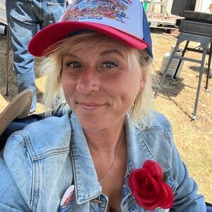 Meet your Posher, Marin